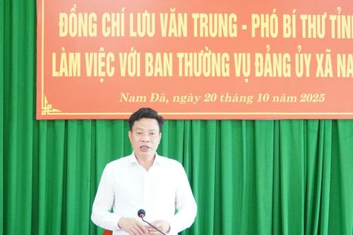 Phó Bí thư Tỉnh ủy Lâm Đồng Lưu Văn Trung làm việc với Đảng ủy xã Nam Đà
