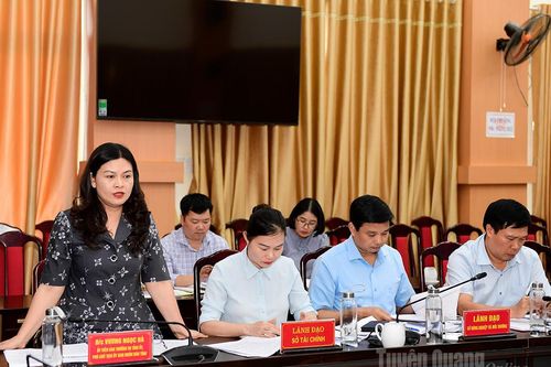 Thống nhất việc triển khai hỗ trợ nhân dân khắc phục thiệt hại do bão số 10