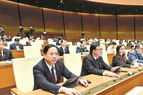 Hỏi - Đáp 19 Hỏi: Việc miễn nhiệm, bãi nhiệm đối với người giữ chức vụ do HĐND cấp xã bầu được thực hiện như thế nào?