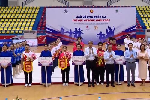 Khai mạc Giải vô địch thể dục Aerobic quốc gia