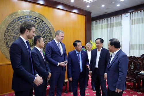 De Heus và Hùng Nhơn cam kết đẩy mạnh nông nghiệp công nghệ cao tại Tây Ninh