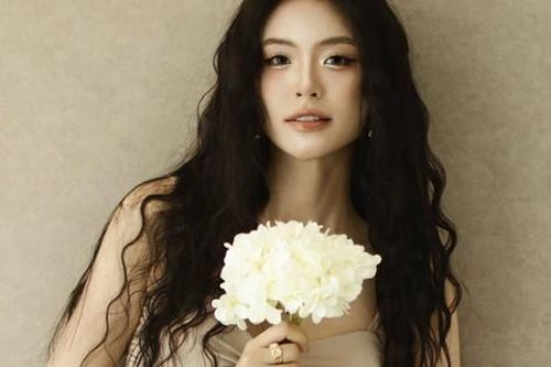 Á hậu quê Hải Phòng cuốn hút hơn sau 3 tháng đăng quang