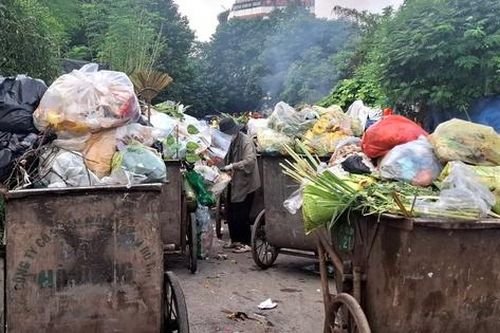 20/10 của những người phụ nữ mưu sinh từ tờ mờ sáng
