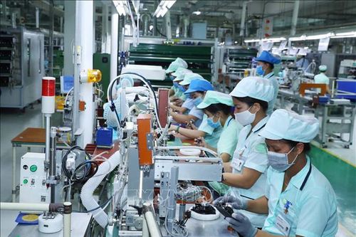 Thêm hàng loạt trường hợp viên chức được nâng lương vượt bậc từ tháng 10-2025