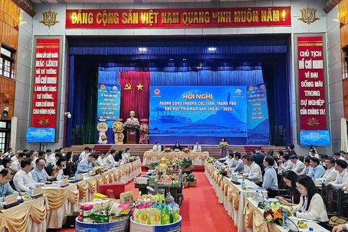 Hoạt động sản xuất khu vực phía Nam phục hồi mạnh mẽ