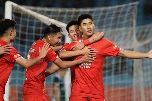Thể Công Viettel vươn lên vị trí thứ hai