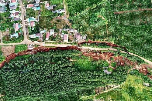 Gia Lai: Khẩn trương di dời dân khỏi vùng sạt lở gần Trạm biến áp 500kV Ia Ly