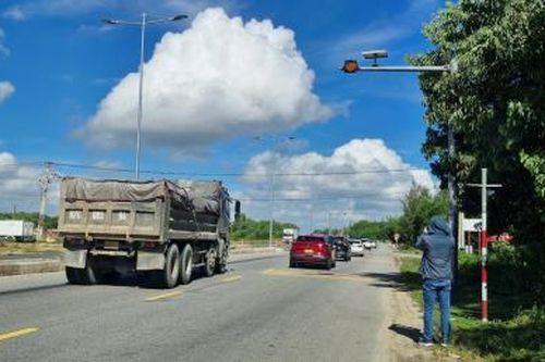 Khẩn trương có giải pháp xử lý điểm đen tai nạn trên đường Võ Chí Công