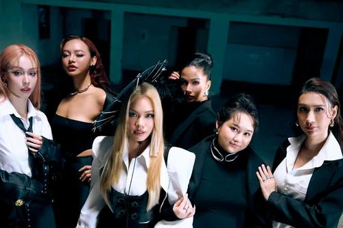 Phương Vy Idol kết hợp với dàn 'chị đẹp' Vbiz ra mắt ca khúc mới