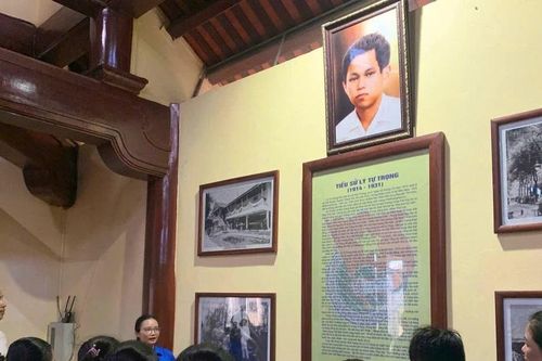 Kỷ niệm 111 năm ngày sinh Anh hùng liệt sĩ Lý Tự Trọng