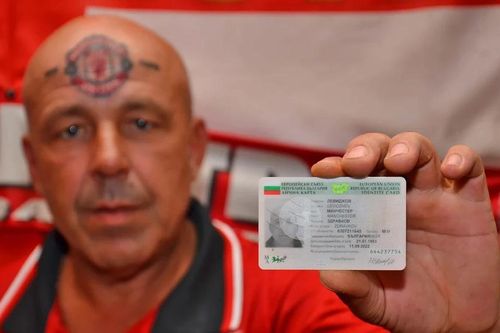 Chuyện về cuộc đời lập dị của 'Manchester United'