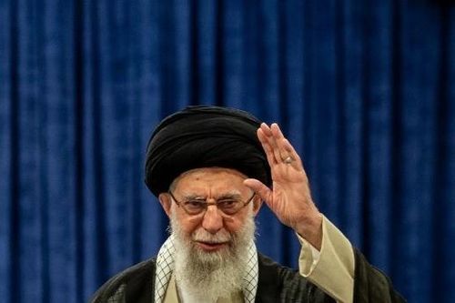 Lãnh tụ tối cao Iran từ chối đề nghị đàm phán hạt nhân của ông Trump