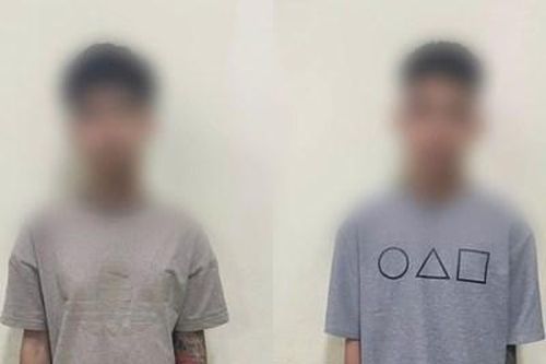 Phê chuẩn khởi tố 2 đối tượng đánh, ép nam sinh phải quỳ, bò, liếm biển số ở Sóc Sơn