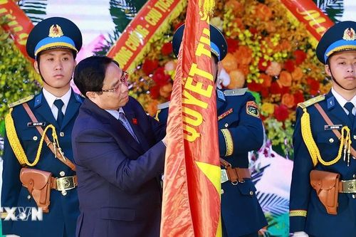 Quân chủng Phòng không-Không quân nhận danh hiệu Anh hùng