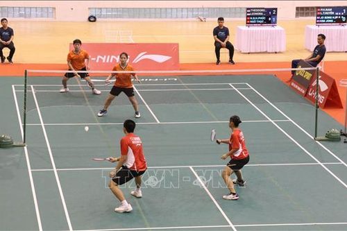 300 vận động viên tham gia giải cầu lông quốc tế ở Ninh Bình
