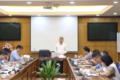 Nhiều ý kiến xung quanh đề xuất nâng tiền đặt cọc đấu giá đất lên 50%
