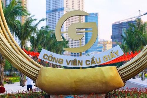 Công viên Cầu Giấy 'lột xác'