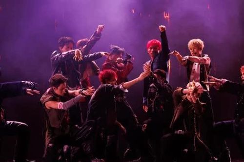 K-Pop (Justb) và J-Pop (Kid Phenomenon) nói gì về Tân binh toàn năng?