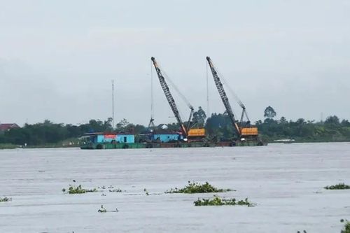 Chuyển các mỏ cát phục vụ Vành đai 3 sang các dự án tại địa phương