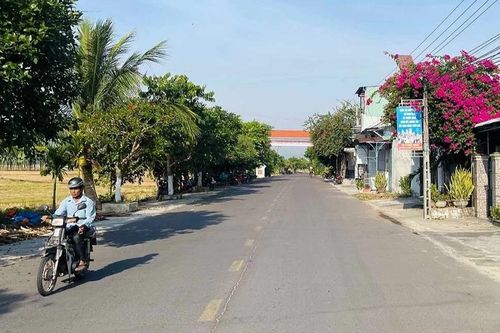 Chung sức làm đường, đổi thay vùng quê