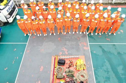 Giữ an toàn giữa hiểm nguy
