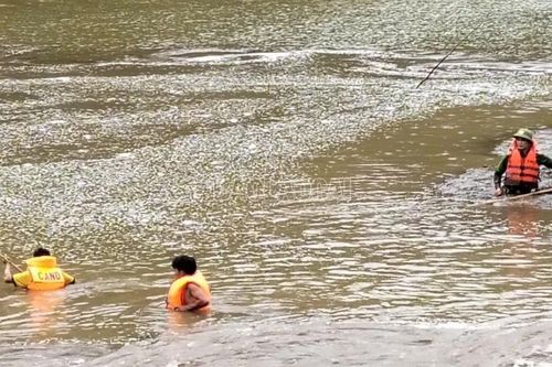 Tìm thấy thi thể nạn nhân đuối nước tại hồ thủy điện Ma Lừ Thàng