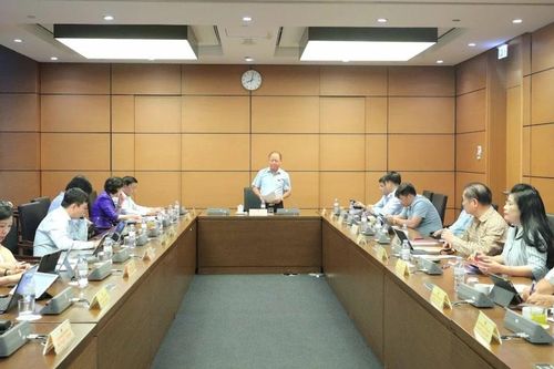 Đoàn Đại biểu Quốc hội tỉnh Lào Cai đóng góp nhiều ý kiến tâm huyết tại phiên thảo luận tổ