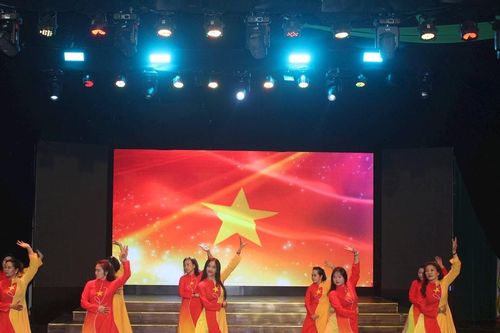 Gìn giữ mạch nguồn dân ca từ những người yêu di sản văn hóa