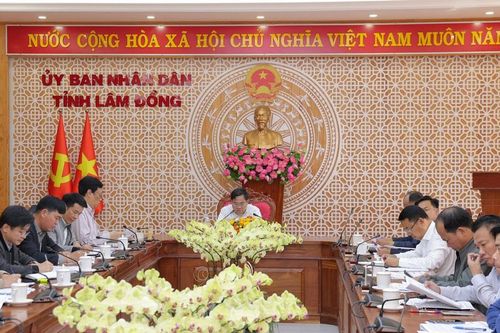 Phó Chủ tịch UBND tỉnh Lâm Đồng yêu cầu giải ngân vốn đầu tư công chỉ được bằng hoặc tốt hơn