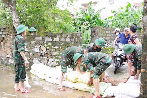 LLVT Khu vực phòng thủ 1-Phù Vân gần dân, gắn bó với dân, vì dân phục vụ