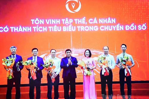 Chuyển đổi số nhanh hơn, hiệu quả hơn, gần dân hơn