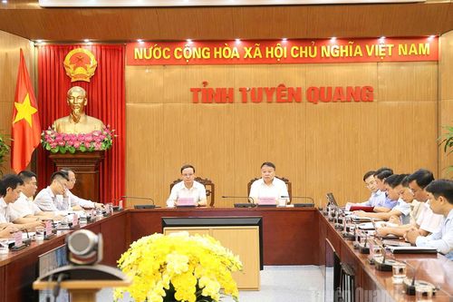 Đẩy nhanh tiến độ xây dựng, khởi công, khánh thành các dự án chào mừng Đại hội đại biểu toàn quốc lần thứ XIV của Đảng