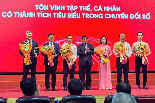 Huế xếp thứ 2 toàn quốc về mức độ chuyển đổi số