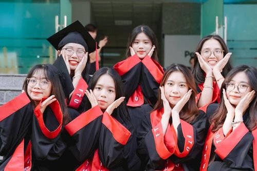 Bài học quốc tế và giải pháp đột phá cho giáo dục đại học Việt Nam theo tinh thần Nghị quyết 71/TW