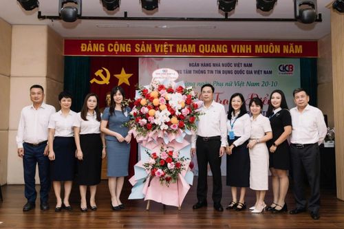 CIC lan tỏa thông điệp 'Tỏa sáng phong cách' nhân ngày 20/10: Khi vẻ đẹp và trí tuệ cùng tỏa sáng nơi công sở