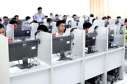Chuẩn bị thi tốt nghiệp trung học phổ thông trên máy tính