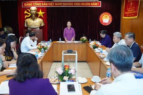 Hội đồng xét chọn Giải thưởng 'Nhân tài Đất Việt' 2025 bỏ phiếu chọn công trình tiêu biểu trao giải