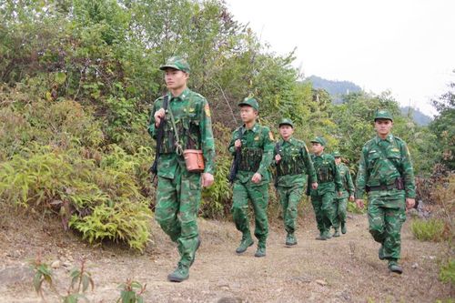 Chủ tịch UBND tỉnh Lê Hải Hòa: Làm rõ thông tin, củng cố kỷ luật, kỷ cương, giữ vững ANTT khu vực biên giới