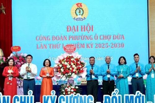 Phấn đấu 90% công đoàn viên phường Ô Chợ Dừa sử dụng thành thạo công nghệ thông tin