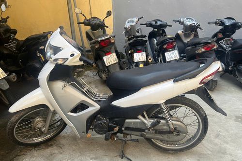 Tìm chủ sở hữu chiếc xe máy trong vụ mua bán trái phép chất ma túy ở phường Cửa Nam