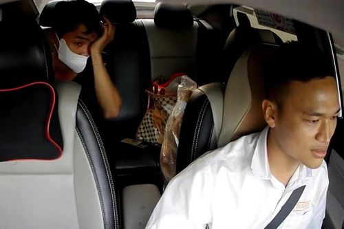 Thương ông bố nghèo có con nguy kịch, tài xế taxi chở miễn phí