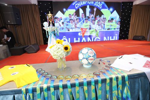 Khởi tranh sân chơi bóng đá học đường TP.HCM