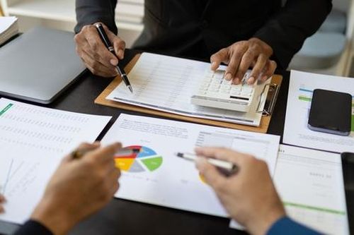 Rút ngắn thời gian giải quyết thủ tục cấp đổi, cấp bổ sung nội dung hoạt động vào Giấy phép và tổ chức, hoạt động của TCTD phi ngân hàng