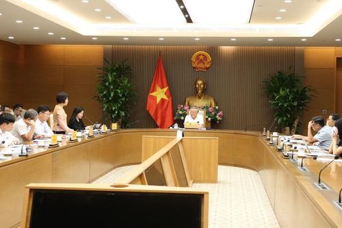 Hoàn thiện dự thảo Nghị định về thành lập trung tâm tài chính quốc tế tại Việt Nam