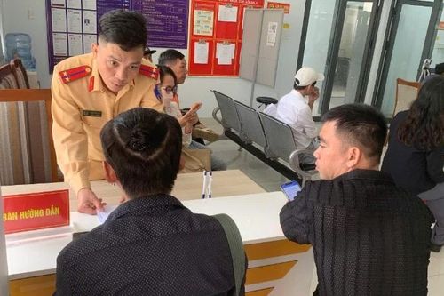 Công an Đà Nẵng triển khai làm sạch dữ liệu giấy phép lái xe