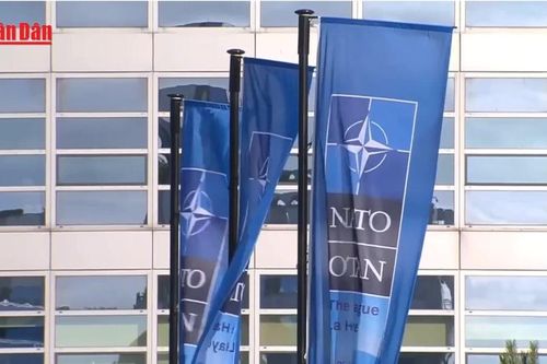 NATO bắt đầu tập trận hạt nhân