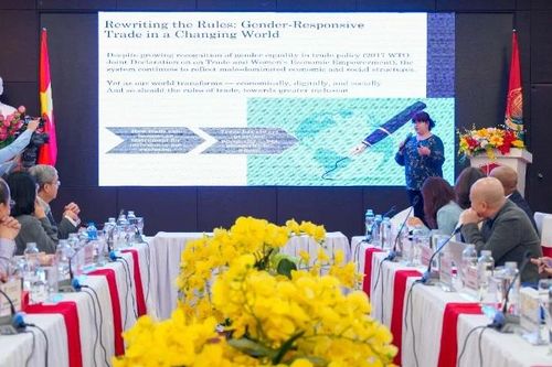 Thúc đẩy tăng trưởng dựa trên thương mại quốc tế
