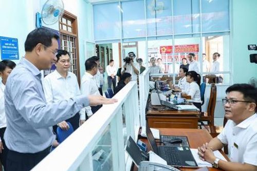 Bí thư Thành ủy Lê Ngọc Quang đánh giá cao kết quả phục vụ nhân dân ở xã Trà Liên