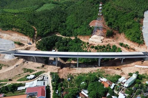 Đắk Lắk: Khắc phục sự cố sạt trượt tại dự án cao tốc Bắc – Nam
