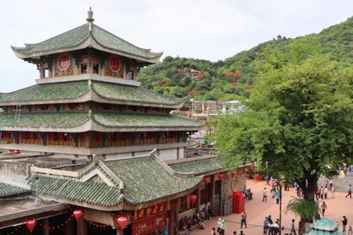 Tiến hành thu phí tham quan tại Khu du lịch quốc gia Núi Sam